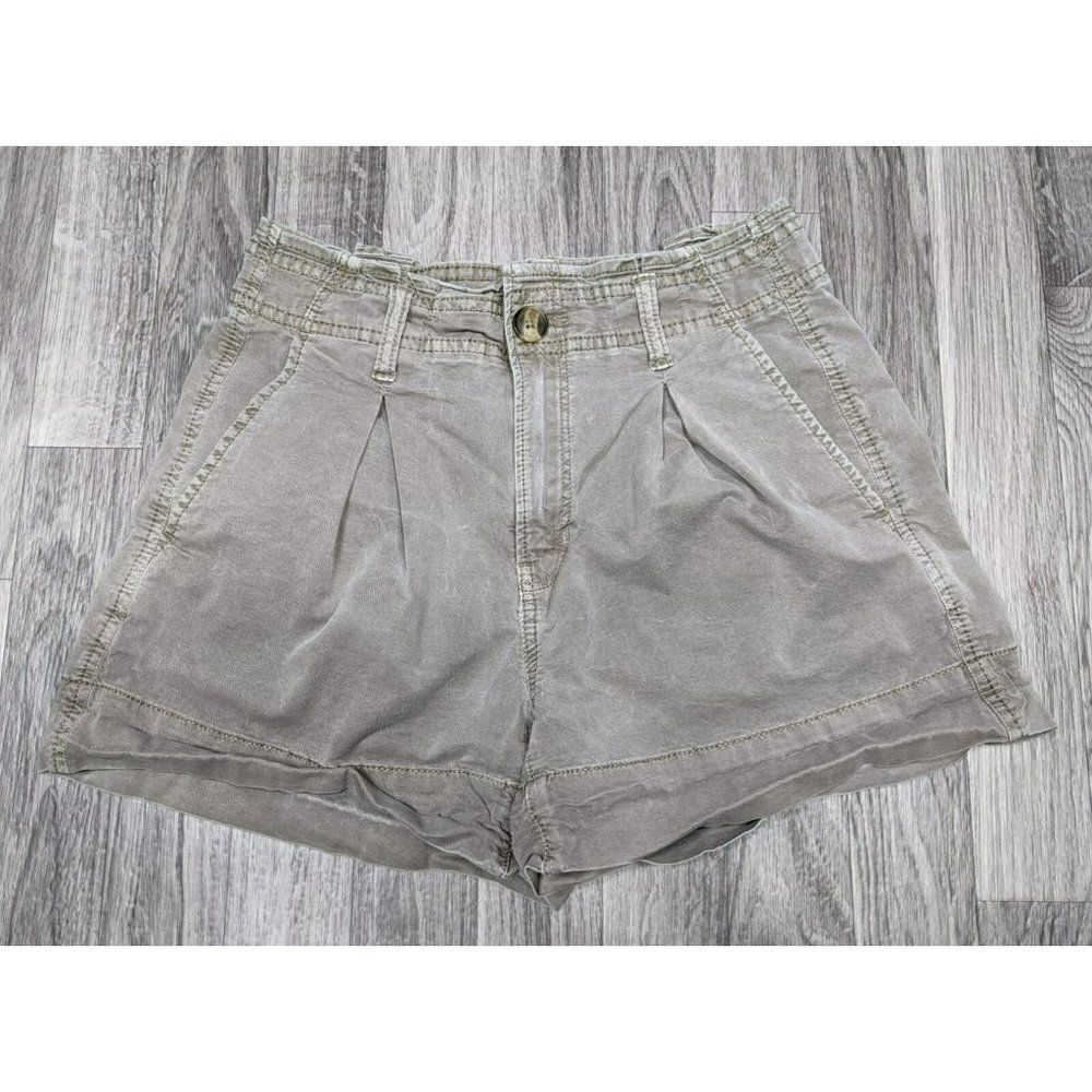 (3/$35) American Eagle Sz 4 Super Stretch Pleated Embroidered Olive Green Shorts